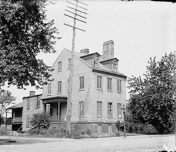 Carberry, Thos., D.C.jpg