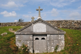 Ballyea Crypt #2.JPG