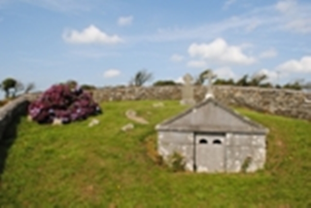 Ballyea Crypt #!.JPG